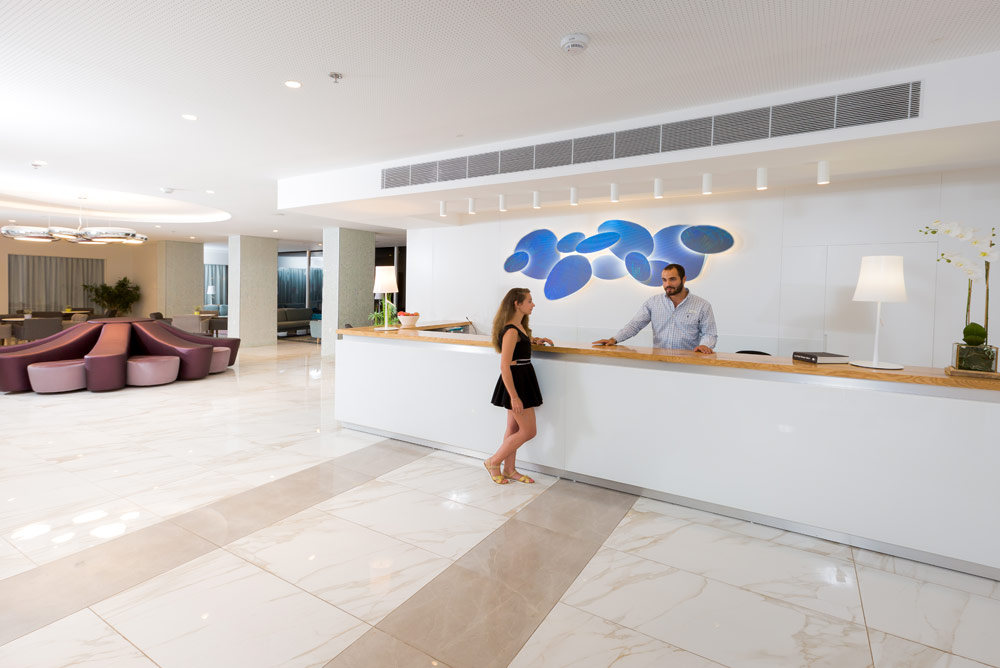 רזידנס נתניה 1