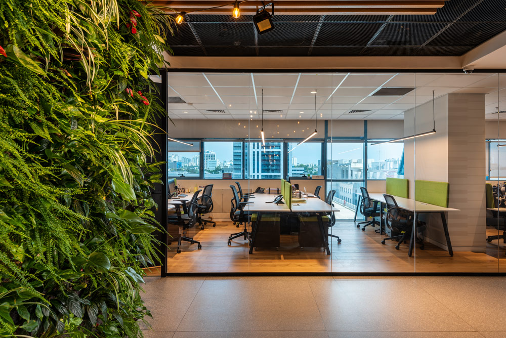 משרדים ראשיים רשת מלונות פרימה 11