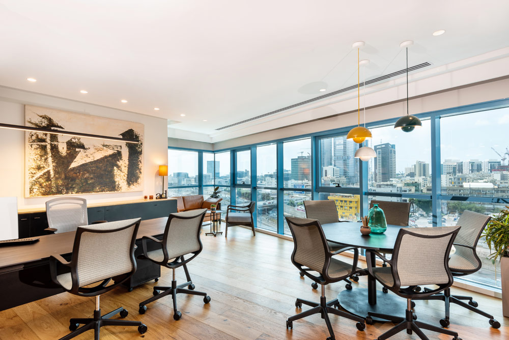 משרדים ראשיים רשת מלונות פרימה 7