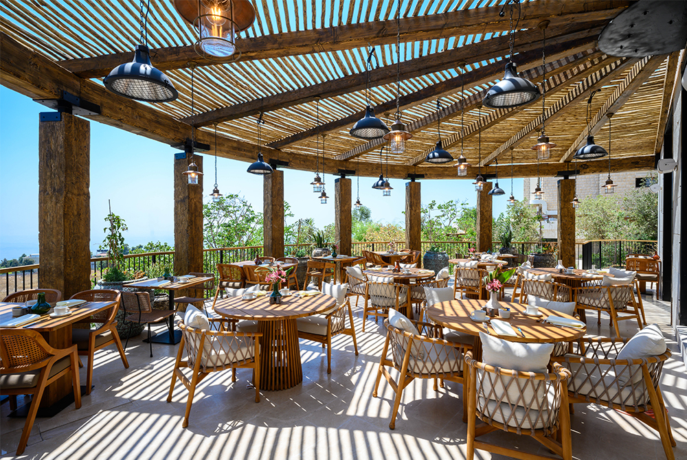 מרפסת חדר אוכל