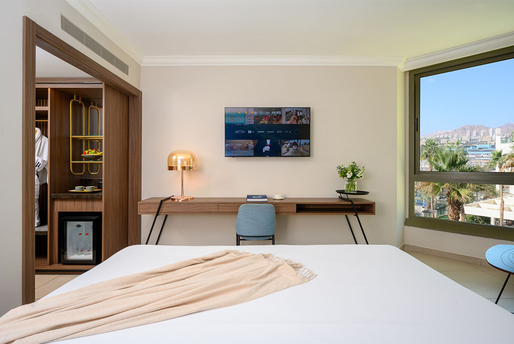 מג'יק פאלאס 8